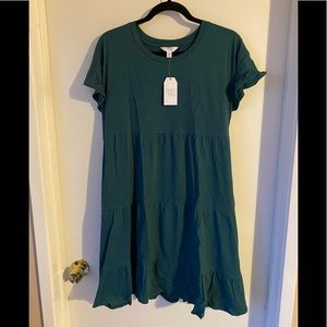 NWT Casual tiered dress; size L